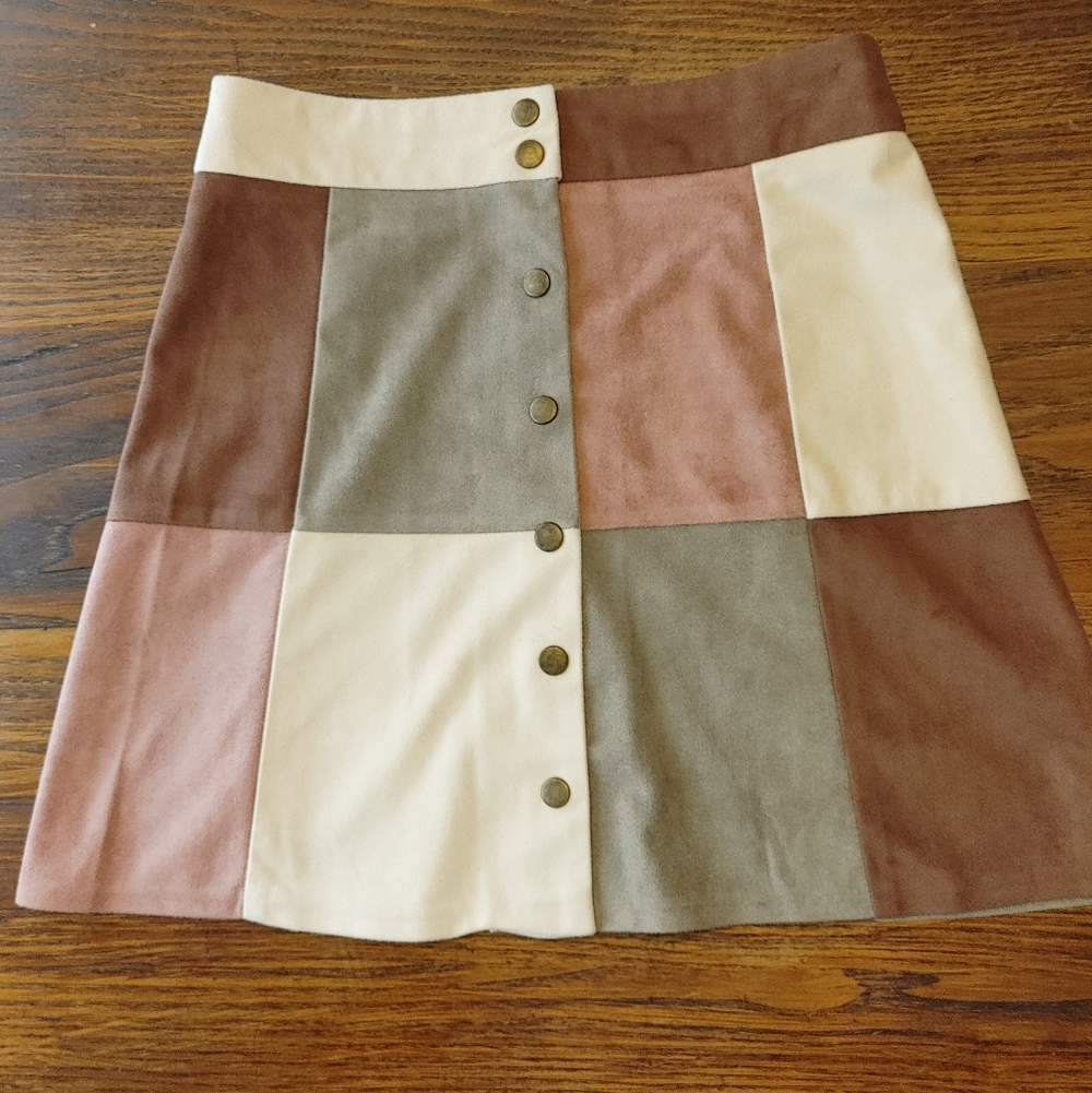 Boohoo Sueded Multicolor Patchwork Mini Skirt Us … - image 1